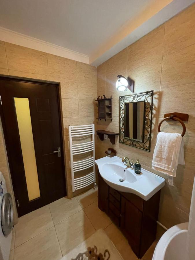 Апартаменти Apartament Yannis Алба-Юлія Екстер'єр фото