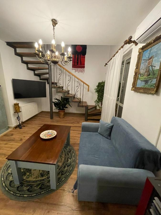 Апартаменти Apartament Yannis Алба-Юлія Екстер'єр фото