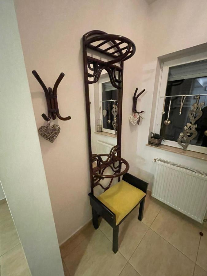 Апартаменти Apartament Yannis Алба-Юлія Екстер'єр фото